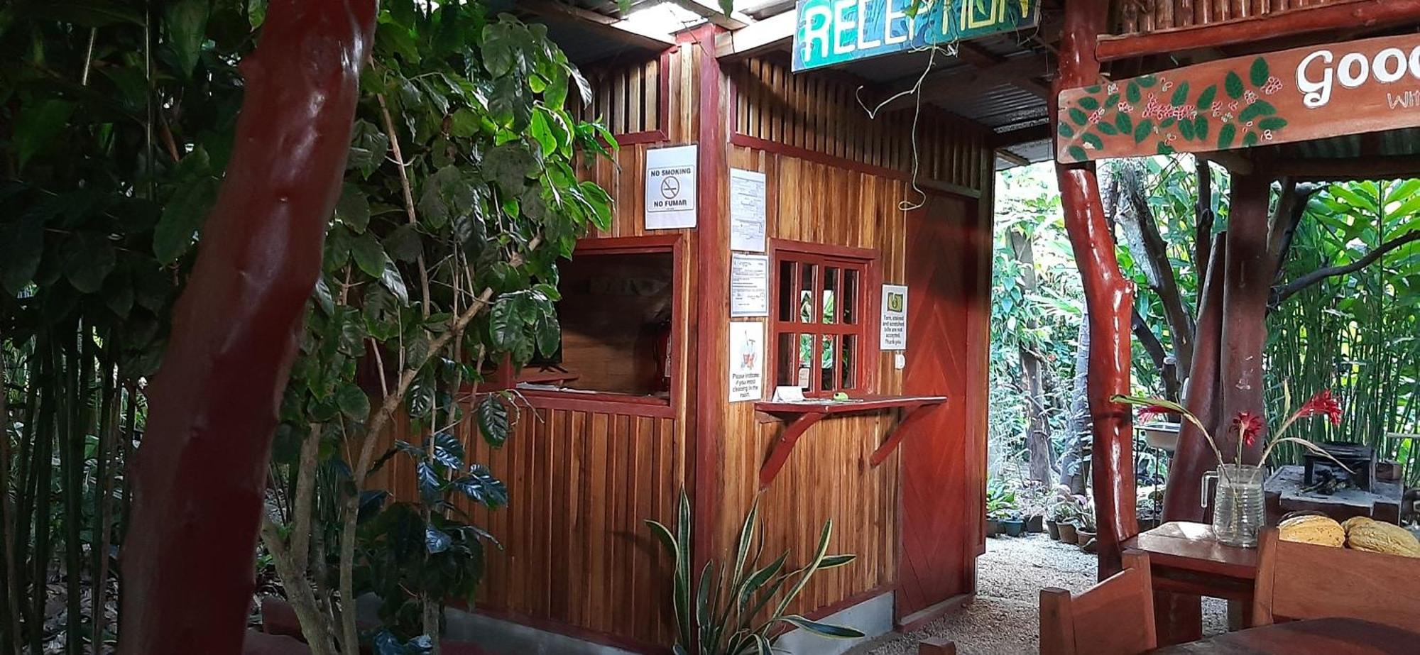 Jardin Entre Montanas Bed & Breakfast Bijagua Luaran gambar